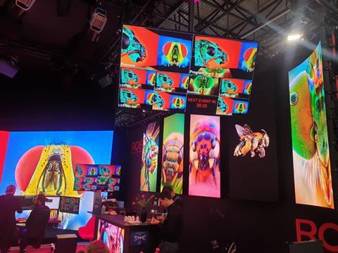 IBC show floor_roe